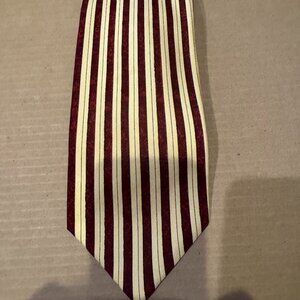 Garrick Anderson silk tie